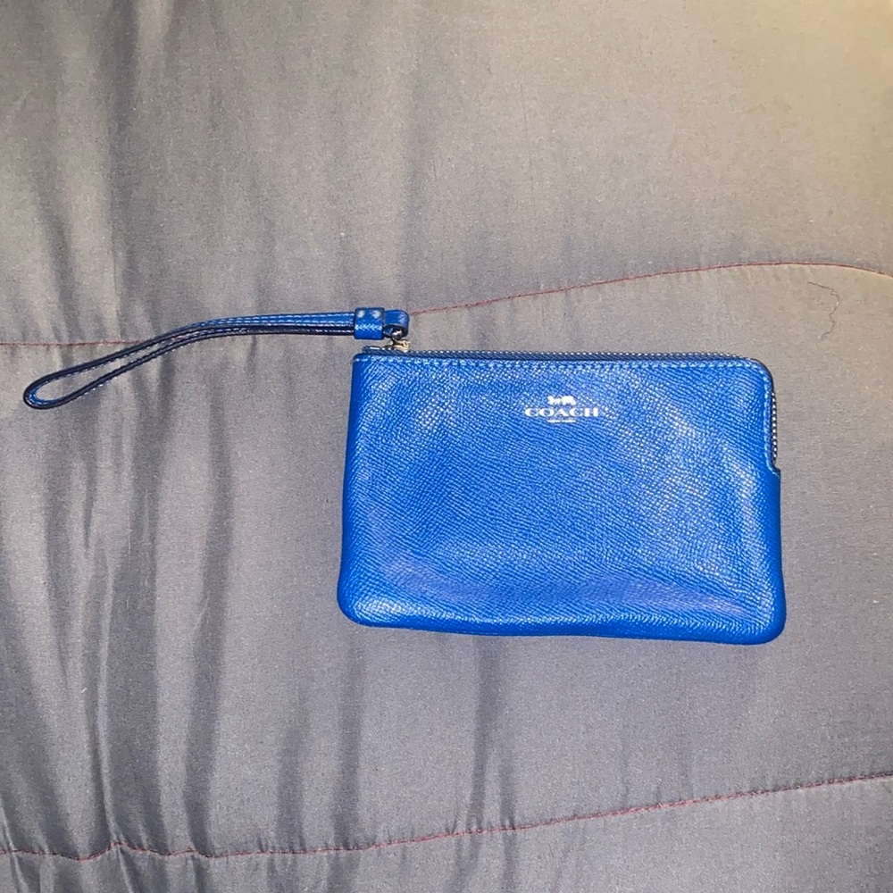 Coach wristlet with card holder